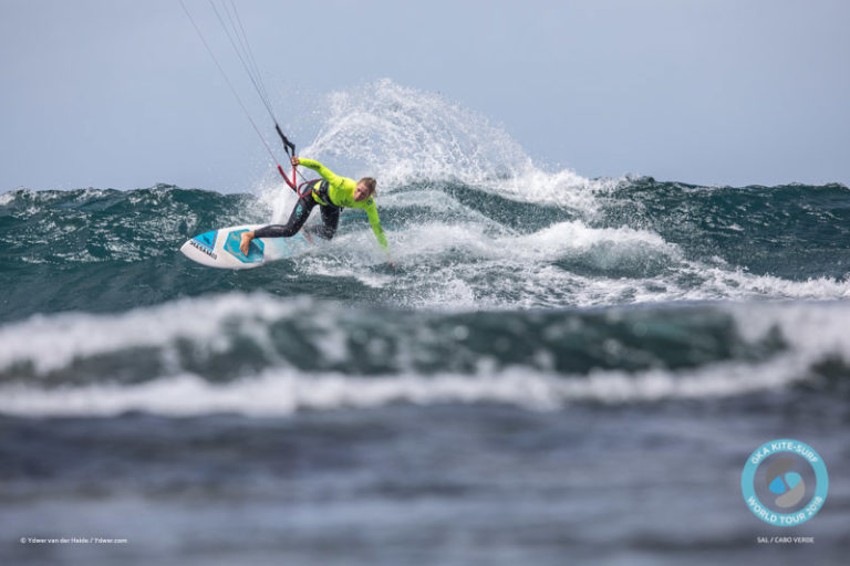 MOONA MAKES IT HAPPEN AT ‘SECRETS’ IN THE WOMEN’S FINAL IN CAPE VERDE