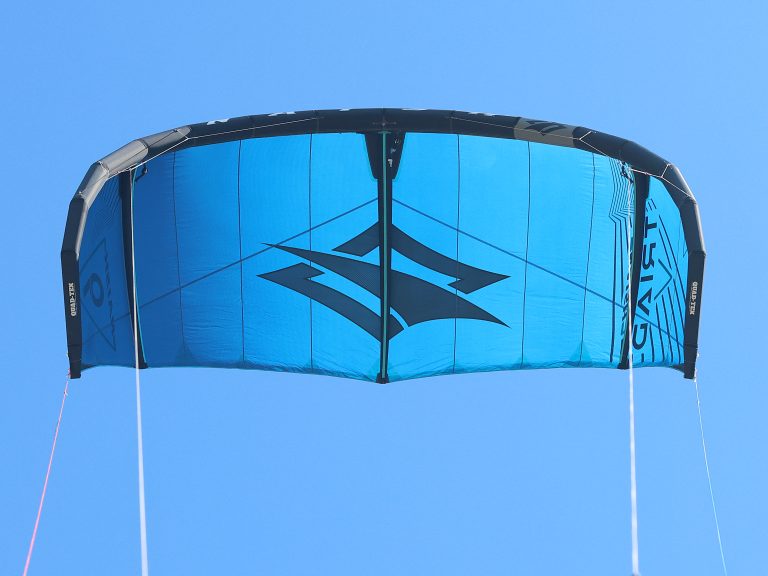 2023/24 Naish Triad Review – All-Around Freeride/Wave